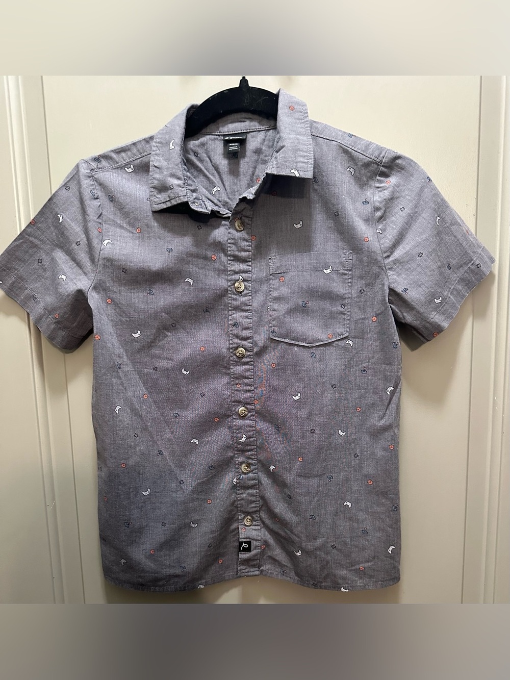 Art Class Size M (8/10) Gaming Symbols Button Down Short Sleeve Shirt EUC.